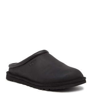 UGG Shoes - Ugg classic Men’s Clogs NEW! Black UGG Shoes - Ugg classic Men’s Clogs NEW! Black